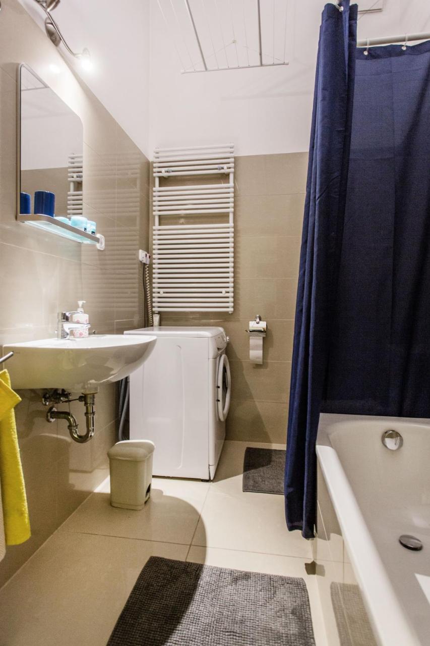 Family Suite By Heroes' Square Budapeste Exterior foto
